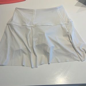 Lululemon pace rival skirt size 2 white